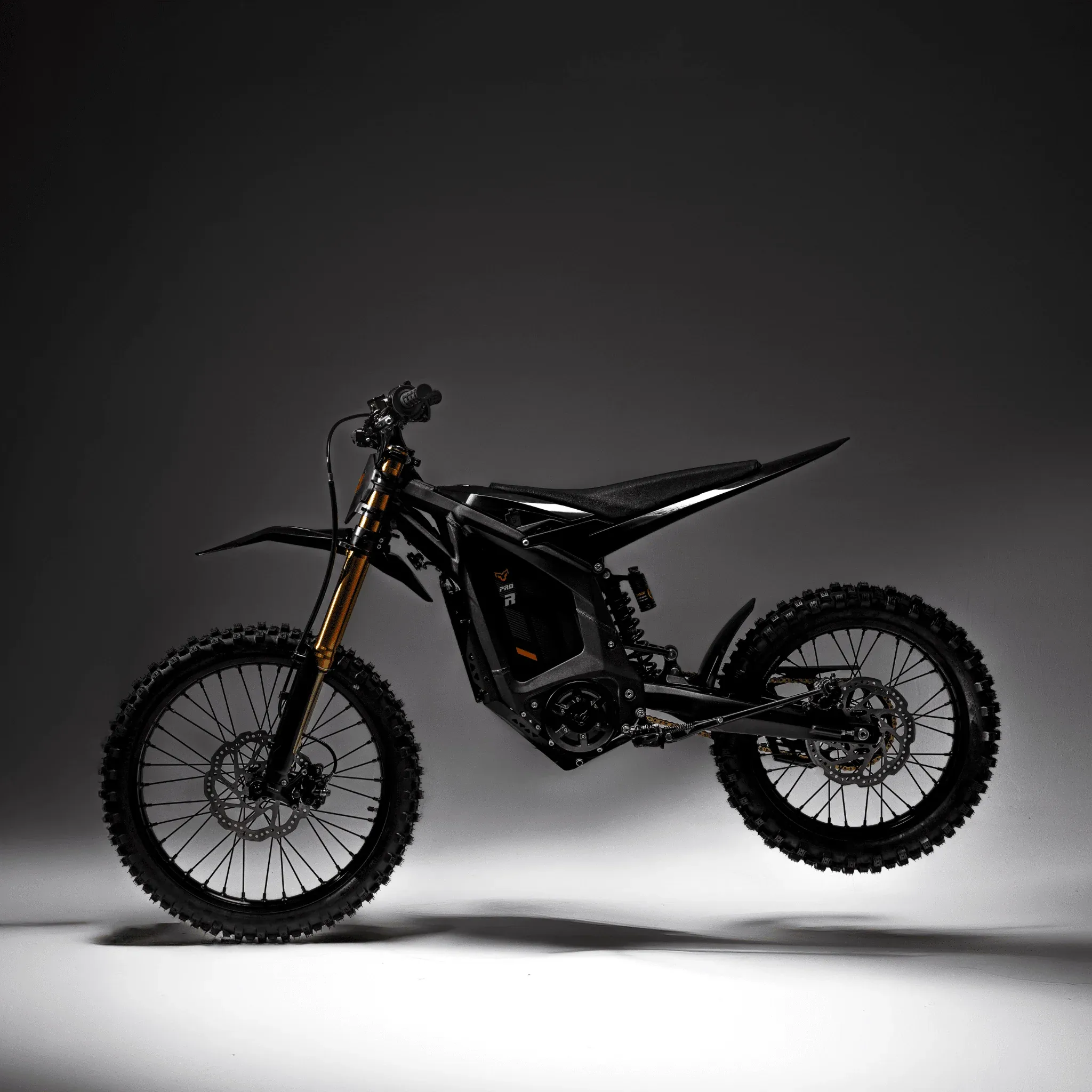 arctic-leopard-xe-pro-r-